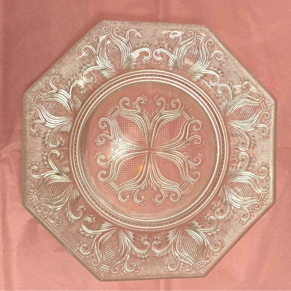 EUC Vtg Clear Pressed Glass Octagonal 8” Plate - Beautiful Depression Glass